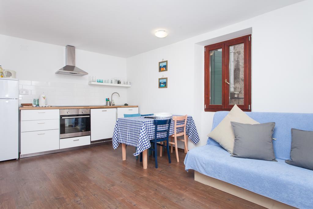 Apartment Zdenac Ровинь Номер фото