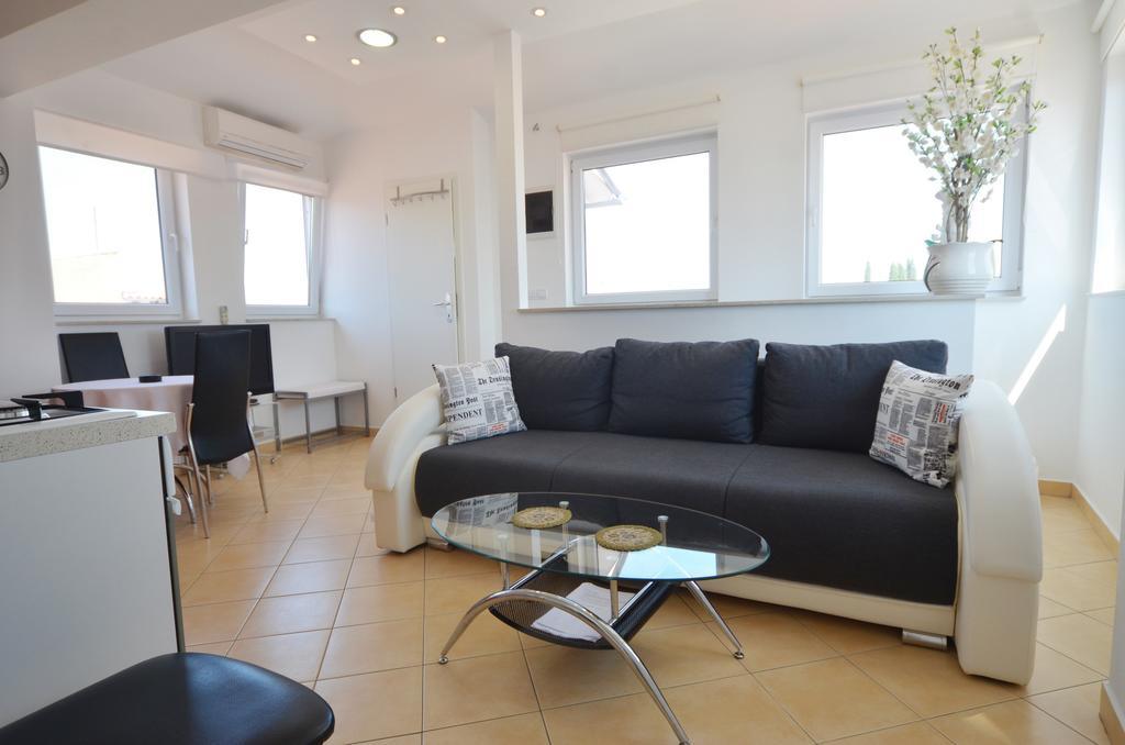 Apartment Zdenac Ровинь Экстерьер фото