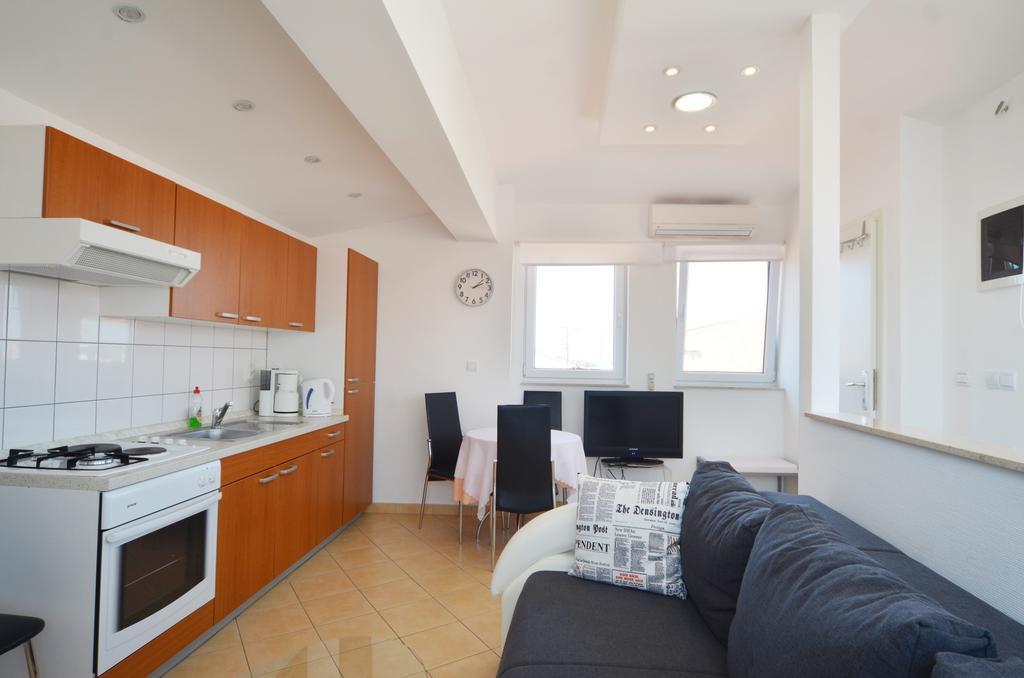 Apartment Zdenac Ровинь Экстерьер фото